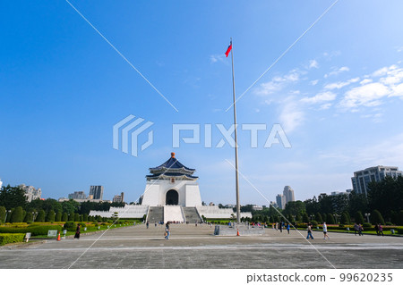 Liberty Square, Chiang Kai-shek Memorial Hall, Taipei, Taiwan Liberty Square, Chiang Kai-shek Memorial Hall, Taipei, Taiwan 99620235
