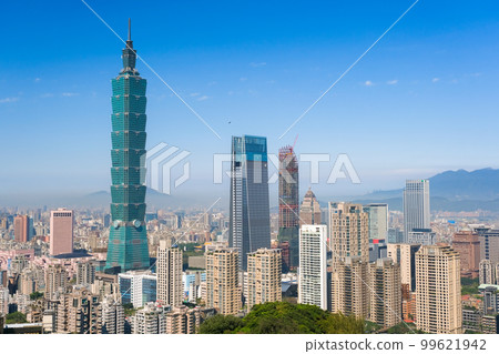 Taiwan Taipei City Elephant Mountain, the cityscape of Taipei seen from the observatory Taiwan Taipei City Elephant Mountain, the cityscape of Taipei seen from the observatory 99621942