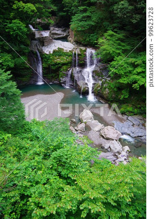 Otodoroki Falls, Naka Town, Tokushima Prefecture 99623728