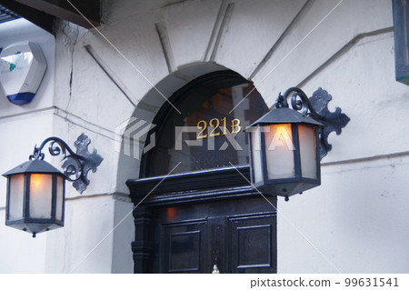 221B Baker Street 221B Baker Street 99631541