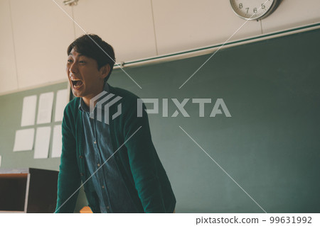 老師 教師 男人 99631992