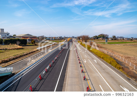 增加主幹道車道數量的工作 國道 17 號上武道下坡方向俯視圖 2023.02 99632163