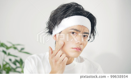 Men who care about rough skin, skin care, men's cosmetics, men's cosmetics Men who care about rough skin, skin care, men's cosmetics, men's cosmetics 99638934