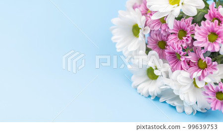 Colorful daisy flowers bouquet 99639753