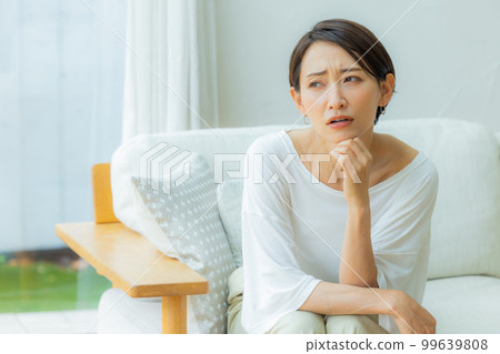 Living ladies Living ladies 99639808