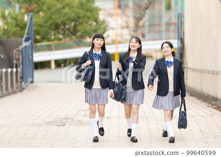 High school students going to school 99640599