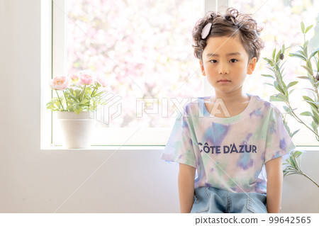 春季兒童生活方式表達健康 春季兒童生活方式表達健康 99642565