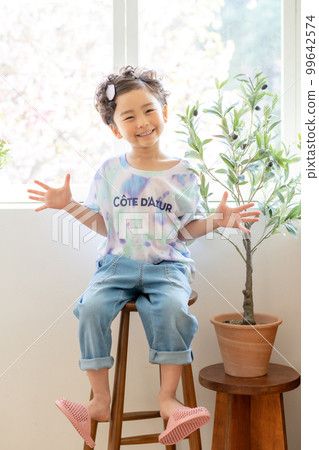 spring child lifestyle expression health spring child lifestyle expression health 99642574