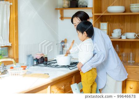 Family kitchen helper 99646678