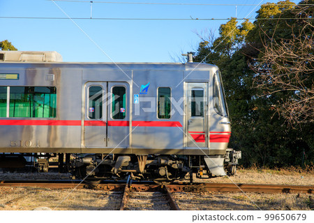 Meitetsu Series 5000 train passing Diamond Crossing on Chikko Line 99650679