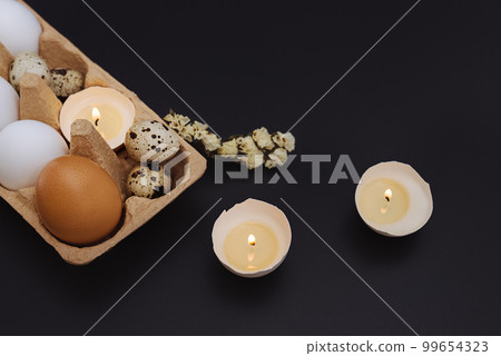 Easter card with candles 99654323
