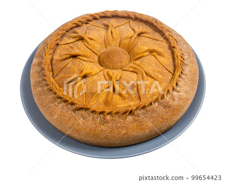 whole Zur Belish Tatar Big Pie on plate isolated 99654423