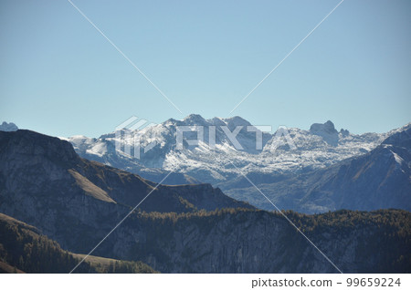 Alpine panorama near Berchtesgaden and Schonau in the Berchtesgadener Land in Bavaria, Germany Alpine panorama near Berchtesgaden and Schonau in the Berchtesgadener Land in Bavaria, Germany 99659224