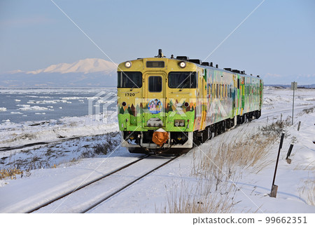Senmo Main Line Shimbetsu - Hamakoshimizu JR Hokkaido Kiha 40-1720 (Asahikawa) Dohoku Blessings of Drift Ice Ryuhyo Monogatari Senmo Main Line Shimbetsu - Hamakoshimizu JR Hokkaido Kiha 40-1720 (Asahikawa) Dohoku Blessings of Drift Ice Ryuhyo Monogatari 99662351
