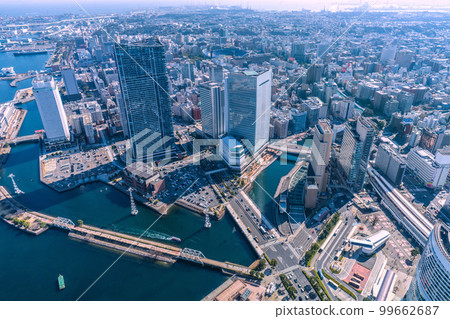 Cityscape of Yokohama in Japan View of skyduck buses running on the water. Sakuragicho Station on the right side of the screen 99662687