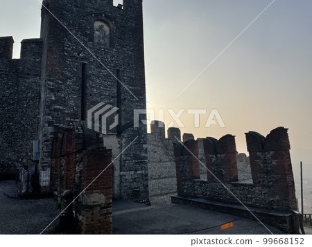 The Castle of Soave a typical military artifact of the Medieval age 99668152