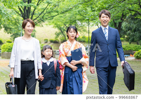 Graduation ceremony family hakama Graduation ceremony family hakama 99668867