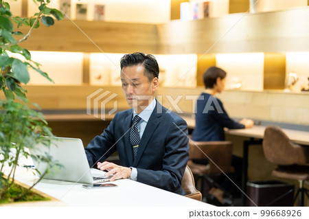 商人中台 99668926