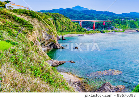 Niigata Koibito Misaki ~Yoneyama Bridge and Yoneyama seen from Kamome-no-hana~ Niigata Koibito Misaki ~Yoneyama Bridge and Yoneyama seen from Kamome-no-hana~ 99670398