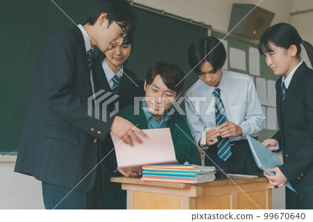 老師 教師 初中生 99670640