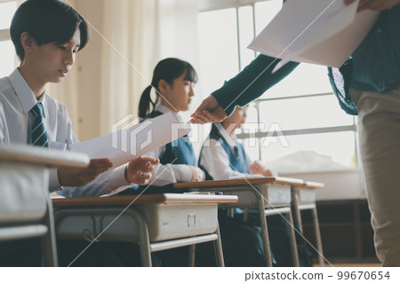 test, tests, junior high school student 99670654