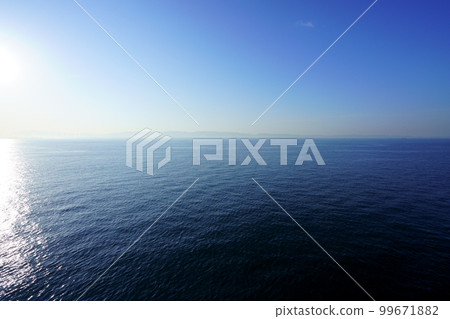 Osaka Wakayama direction seen from Osaka Bay sea 99671882