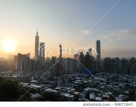 Taiwan 99671943