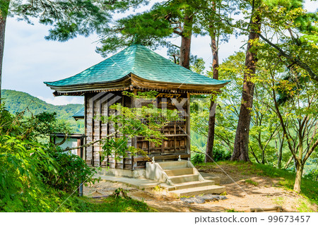 Niigata Kasugayama Castle Ruins -Bishamondo- 99673457