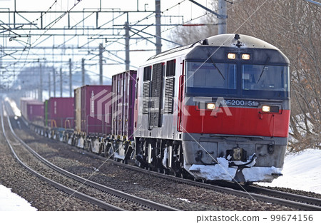 千歲線 島松～北廣島 JR Freight DF200-51（五棱郭） 99674156