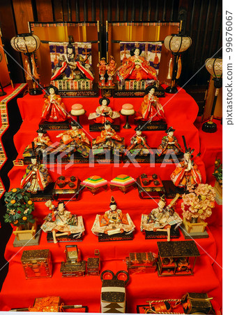 Scenery with hina dolls 99676067