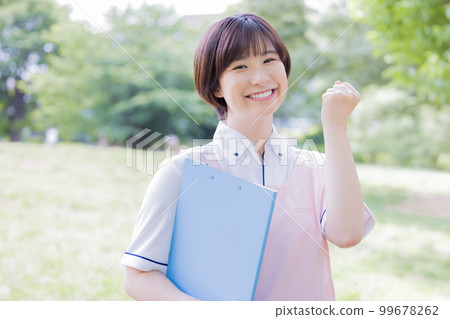 Nursing care image Caregiver portrait Nursing care image Caregiver portrait 99678262