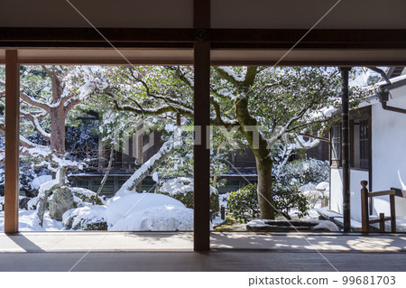 Tendai sect Shoren-in Monzeki Garden view from Kachoden (Higashiyama Ward, Kyoto City) 99681703