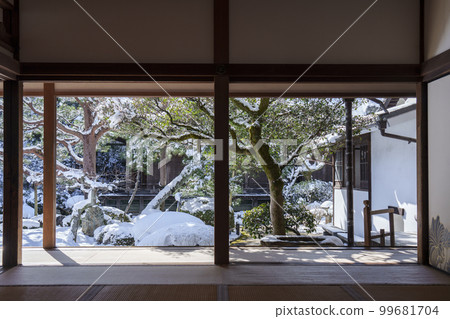 Tendai sect Shoren-in Monzeki Garden view from Kachoden (Higashiyama Ward, Kyoto City) 99681704