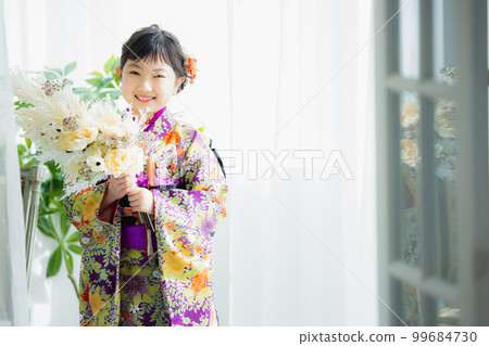 和服女孩 和服女孩 99684730