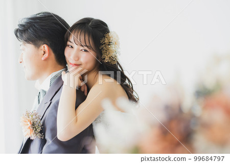 Wedding bride and groom Wedding bride and groom 99684797