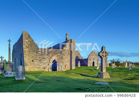 Clonmacnoise abbey, Ireland Clonmacnoise abbey, Ireland 99686428