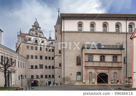 Unteres tor, Neuburg an der Donau, Germany Unteres tor, Neuburg an der Donau, Germany 99686618