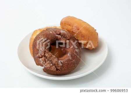 Donuts, bread, pastries, bread, sweets, desserts, food, sweets, snacks, sweets 99686953