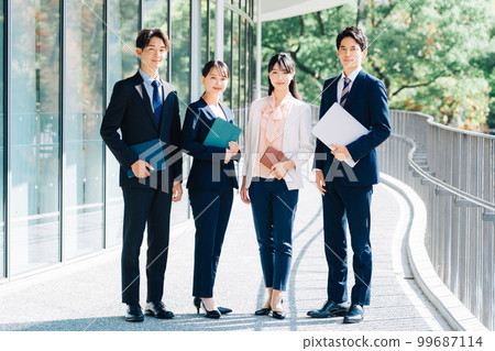 Business team 99687114