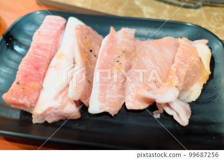 Yakiniku restaurant meat (pork tuna) Yakiniku restaurant meat (pork tuna) 99687256
