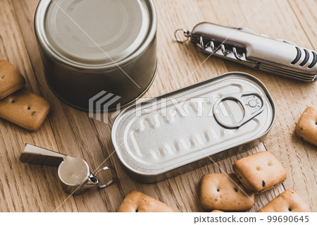 Canned food and can bread image material for emergency food 99690645