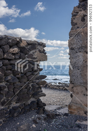 Ruin at the coast of Atlantic ocean, Hondura, Fuerteventura Ruin at the coast of Atlantic ocean, Hondura, Fuerteventura 99692553