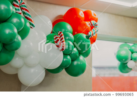 Multi-colored inflatable balls for the interior Multi-colored inflatable balls for the interior 99693065