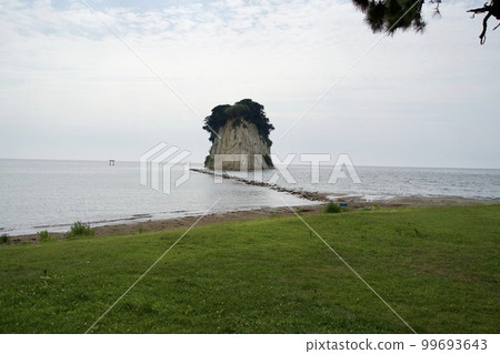 能登半島的御附島 能登半島的御附島 99693643