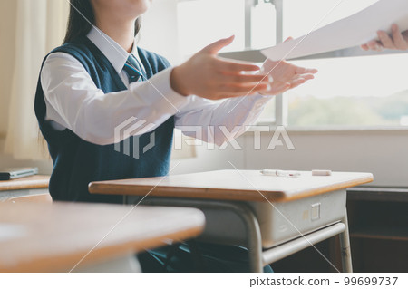 document, teacher, hand over 99699737