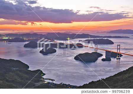 [Kurushima Kaikyo Bridge from Kirosan Observation Park (twilight)] Minamiura, Yoshikaicho, Imabari City, Ehime Prefecture 99706239