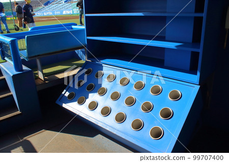 [Matsuyama City, Ehime Prefecture] Botchan Stadium dugout 99707400
