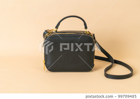 beautiful woman leather fashion bag beautiful woman leather fashion bag 99709485