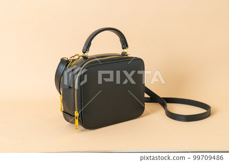beautiful woman leather fashion bag beautiful woman leather fashion bag 99709486