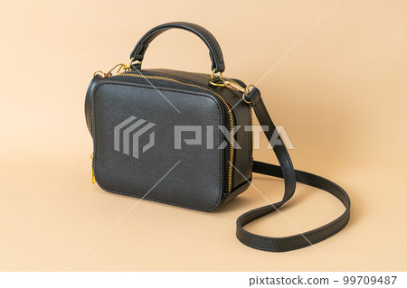 beautiful woman leather fashion bag beautiful woman leather fashion bag 99709487